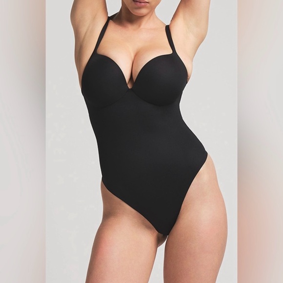 SKIMS Ultimate Body Push-Up Thong BodysuitOnyxLarge